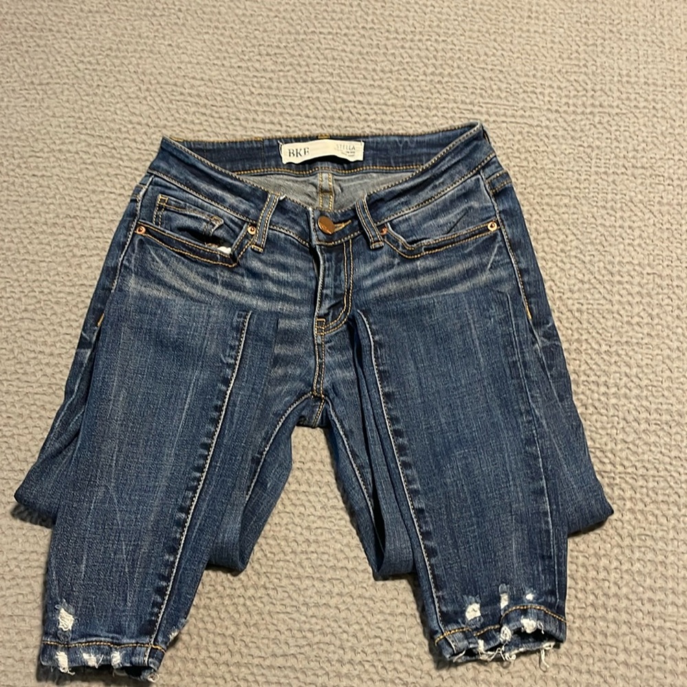 BKE Stella slim fit, low rise, ankle skinny, size 24.
